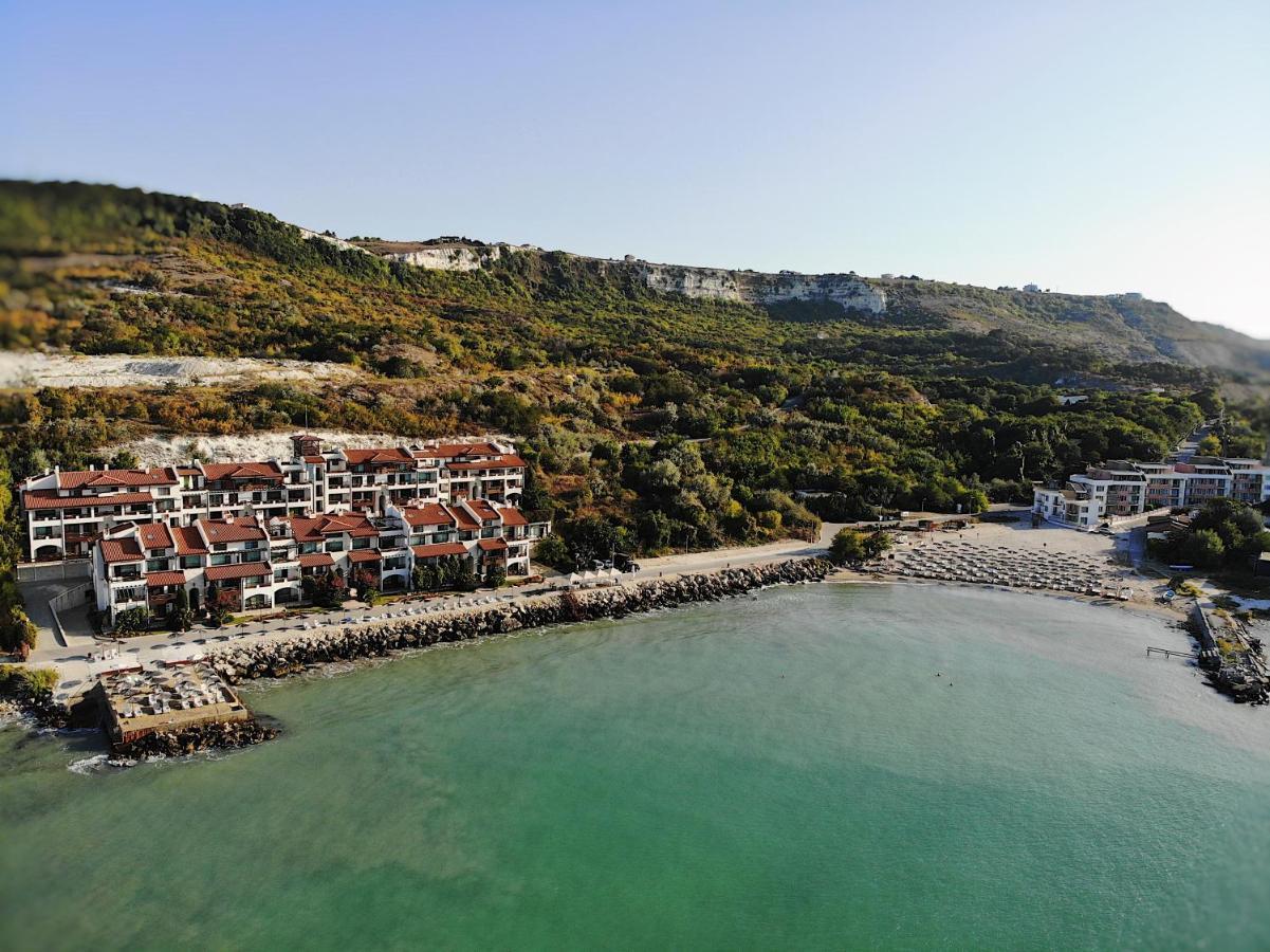 White Coast Beach Apartments Kavarna Esterno foto